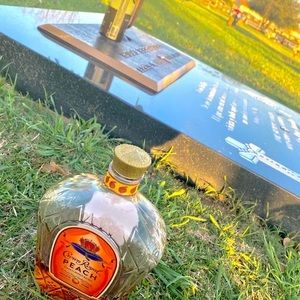 Meet your Posher, Nicholas